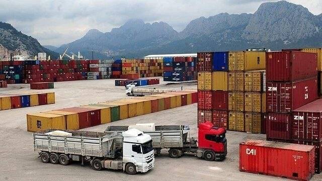 تمدید مهلت ارسال اطلاعات صادرکنندگان از محل ورود موقت تا پایان اردیبهشت
